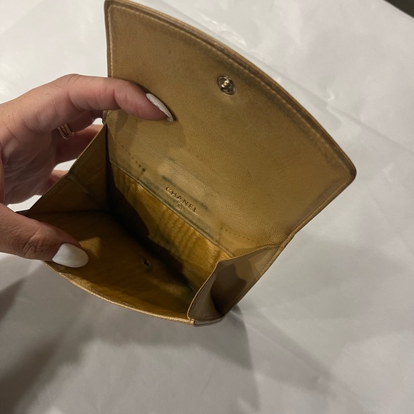 Chanel Tan Caviar Leather Bifold Wallet - Picture 4 of 12